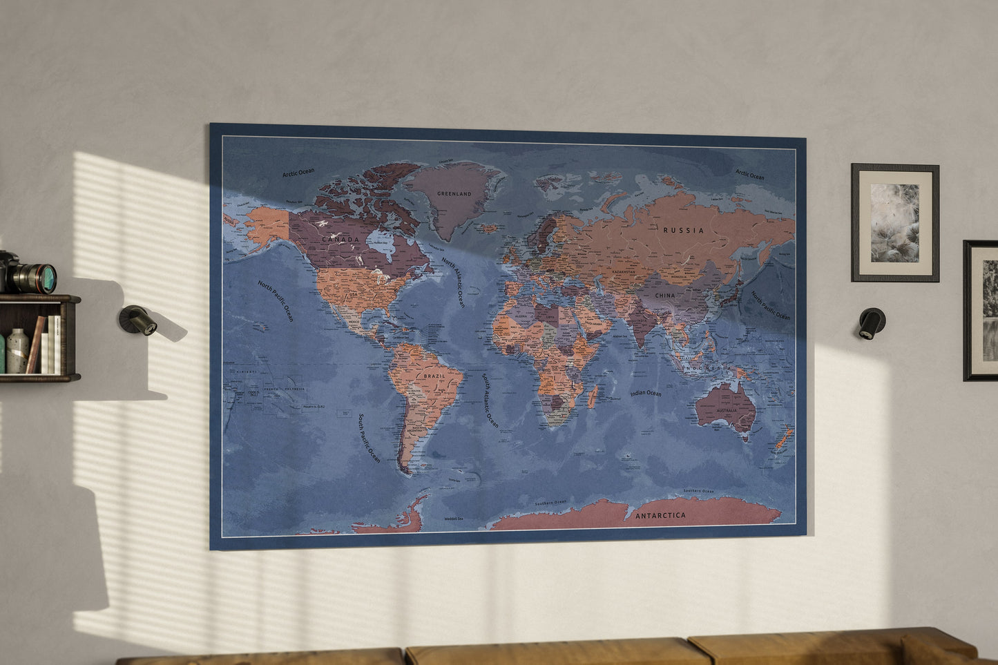 Carte du Monde Personnalisée sur Toile avec Épingles - Crépuscule Précoce